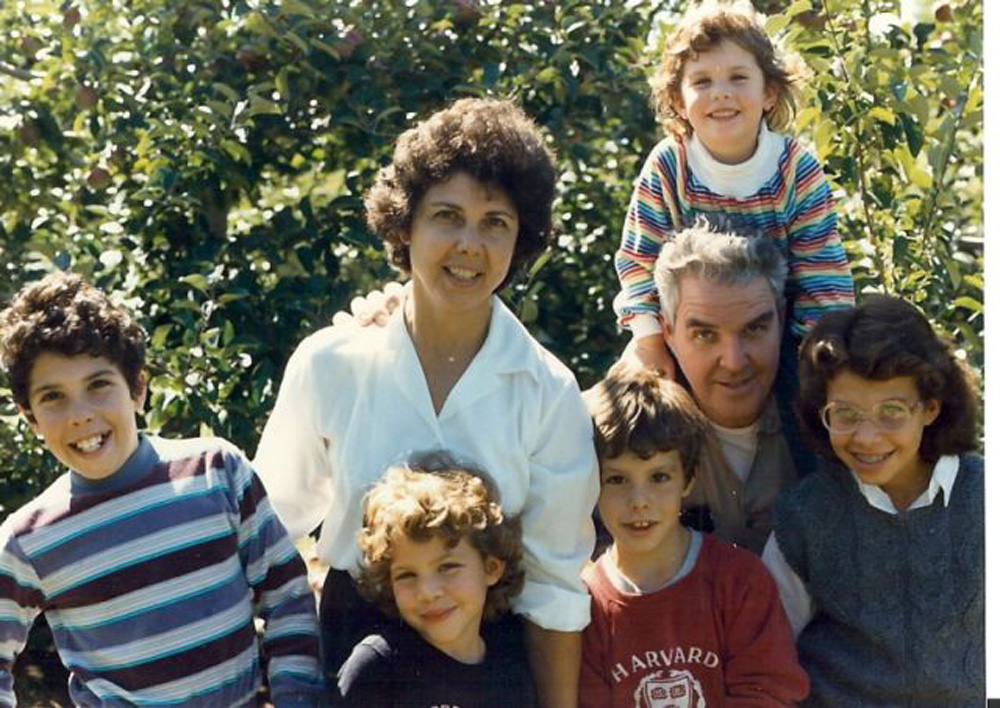 36 Dad, Mom, Kathleen, Rob, Mary E., Meaghan