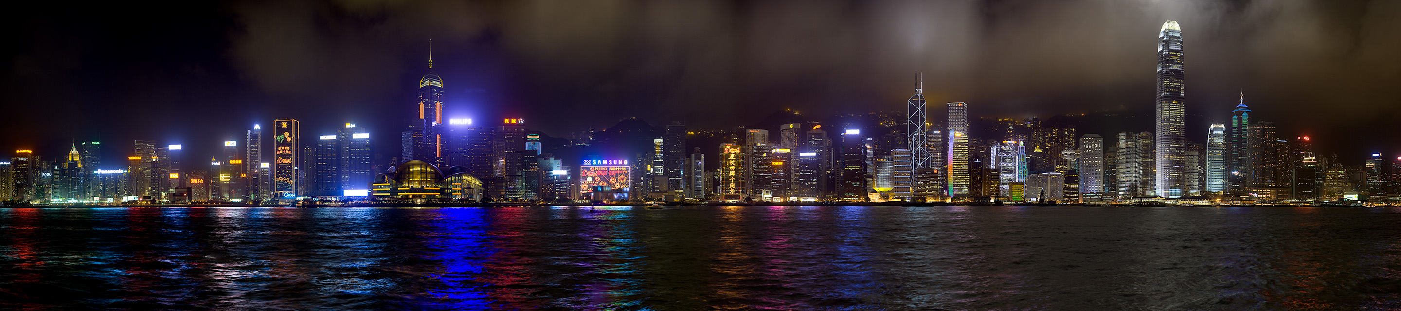 HKpano_nighttime_12.5pct
